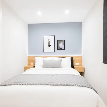 F & B Collection - Center Hidden Gem * سالونيك